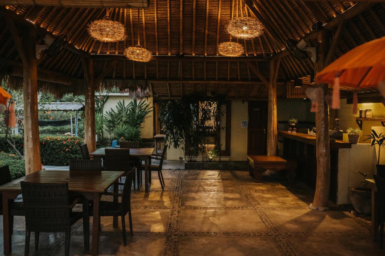 ALOKA BAHARI Villas Tejakula Esterno foto