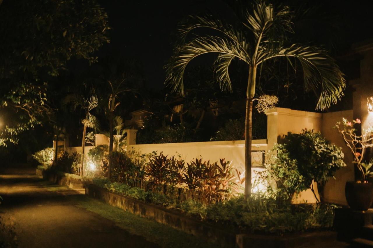 ALOKA BAHARI Villas Tejakula Esterno foto
