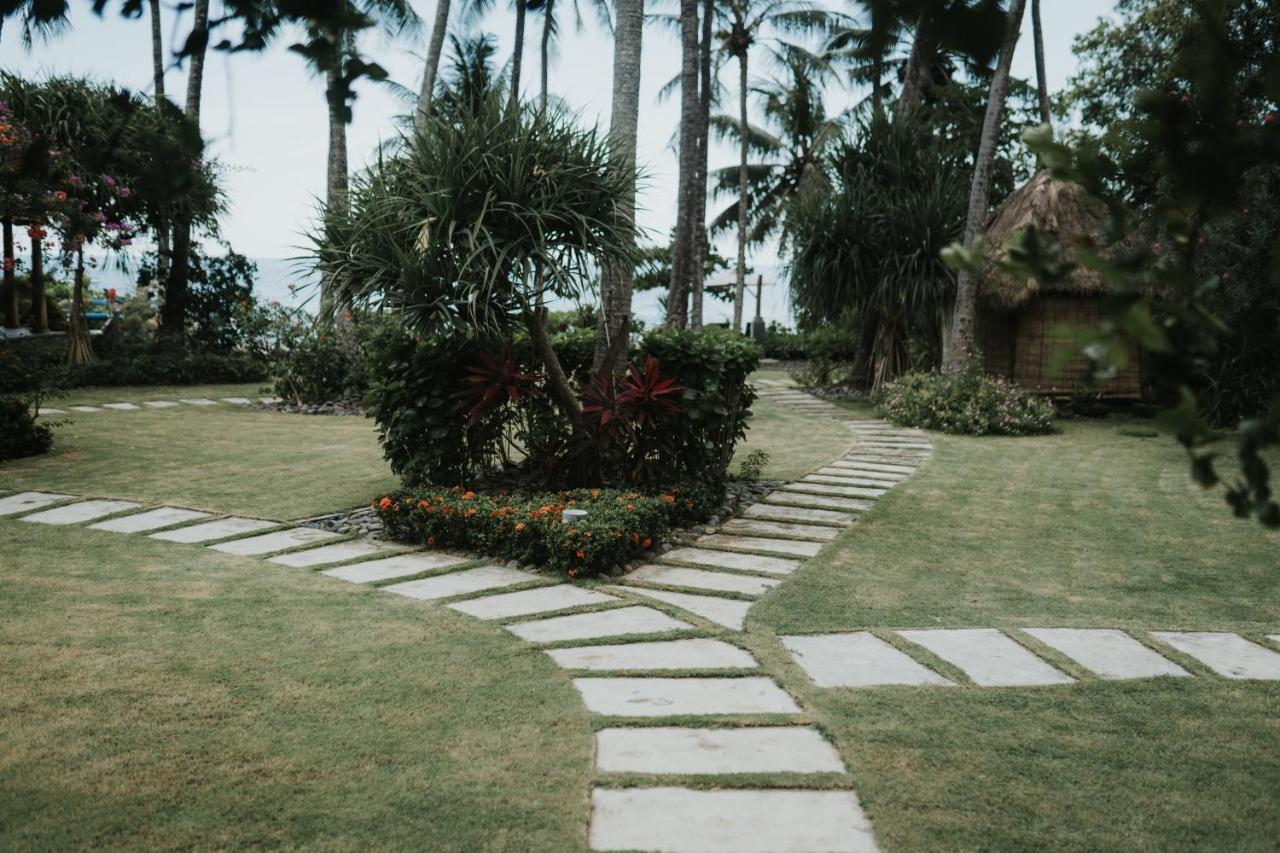 ALOKA BAHARI Villas Tejakula Esterno foto